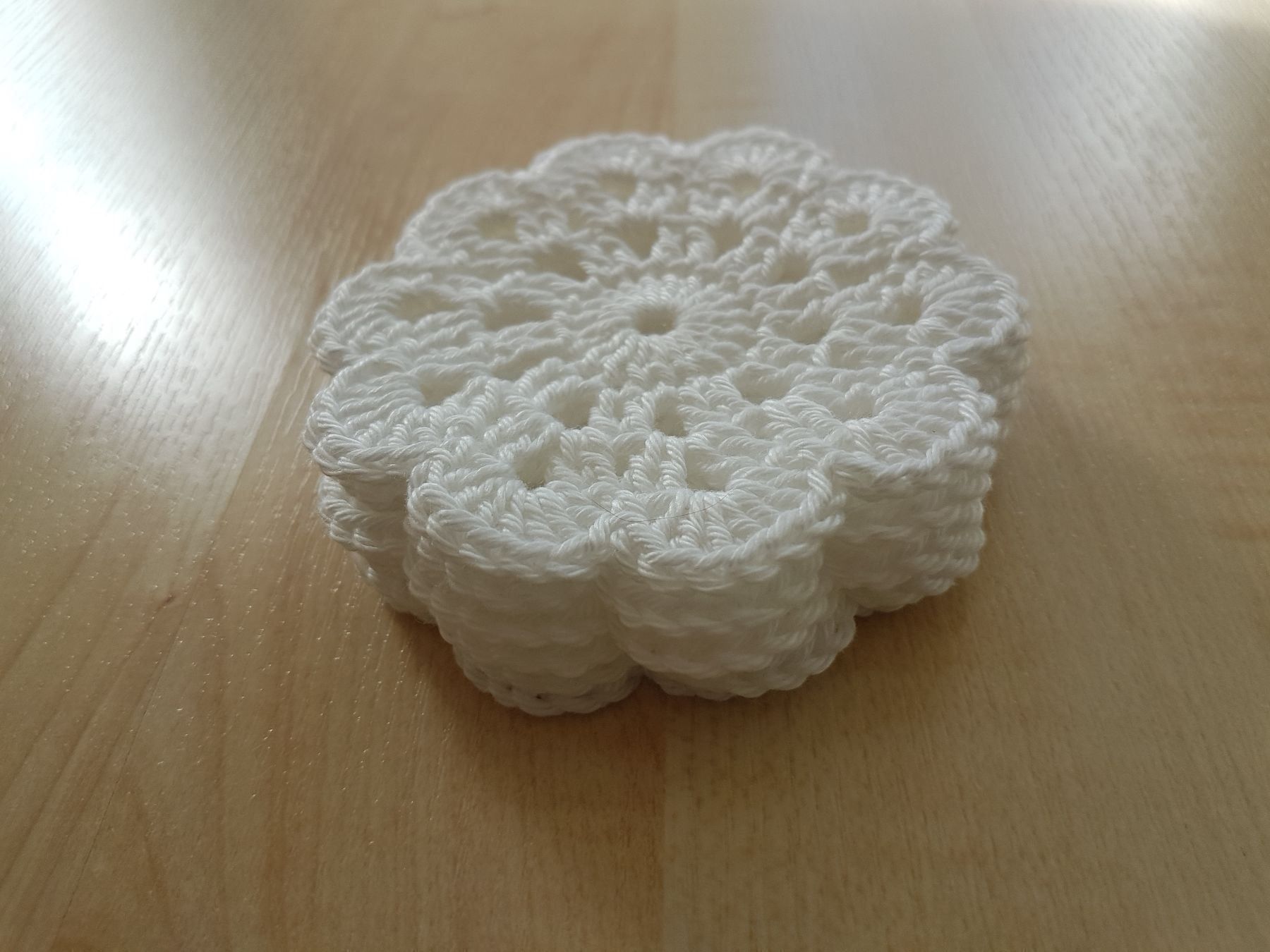 Sottobicchieri: 6 Glasuntersetzer Weiss(Gr.10 cm) – Nuovo (secondo la descrizione) da Kölliken venduto da arwen6 1