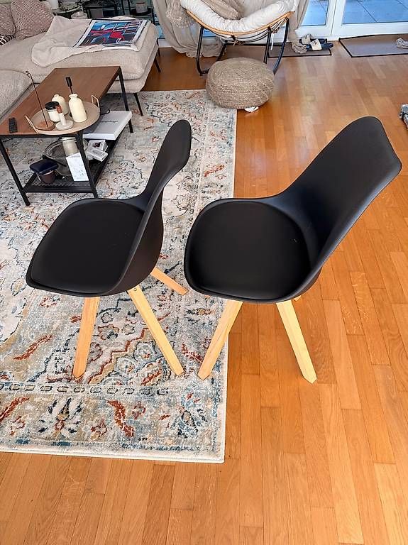 Jysk Chaises: JISK Stühle 2Stk. – D'occasion à Anglikon par _stxphxnixbxll