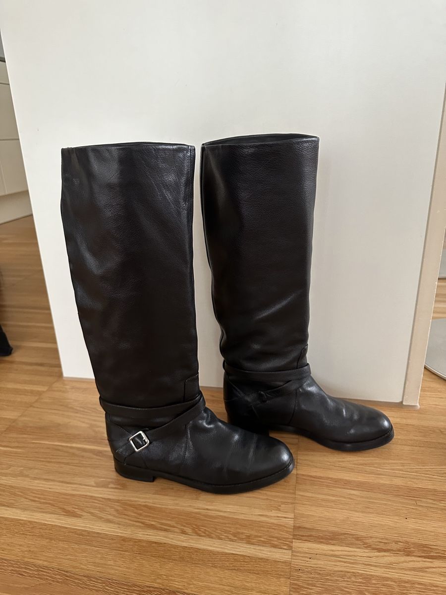 Chaussures femmes: Schwarze Lederstiefel Gr. 39 – D'occasion à Sursee par Ele_t6pb 3