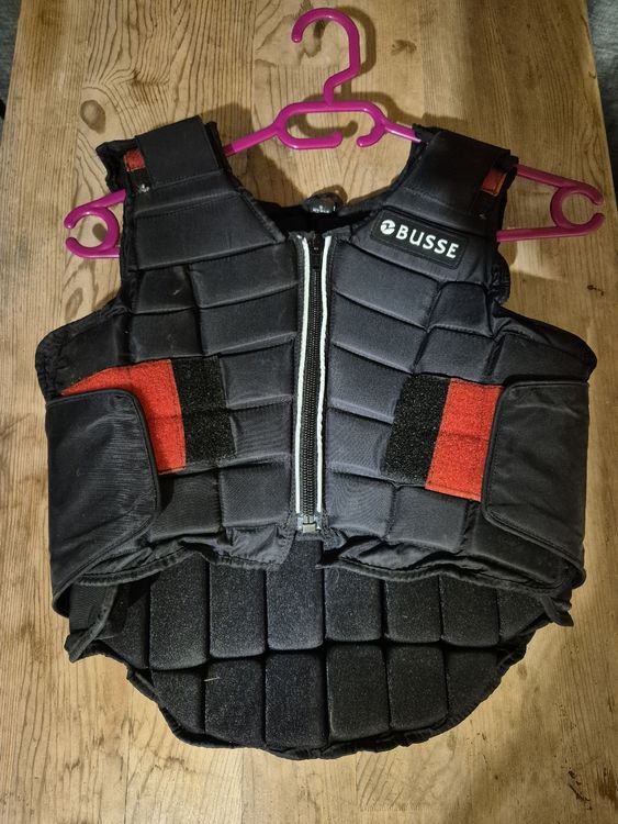 Protections: Busse Reitpanzer / Protektor / Reitweste S Kinder – D'occasion à Meggen par Orrinka20