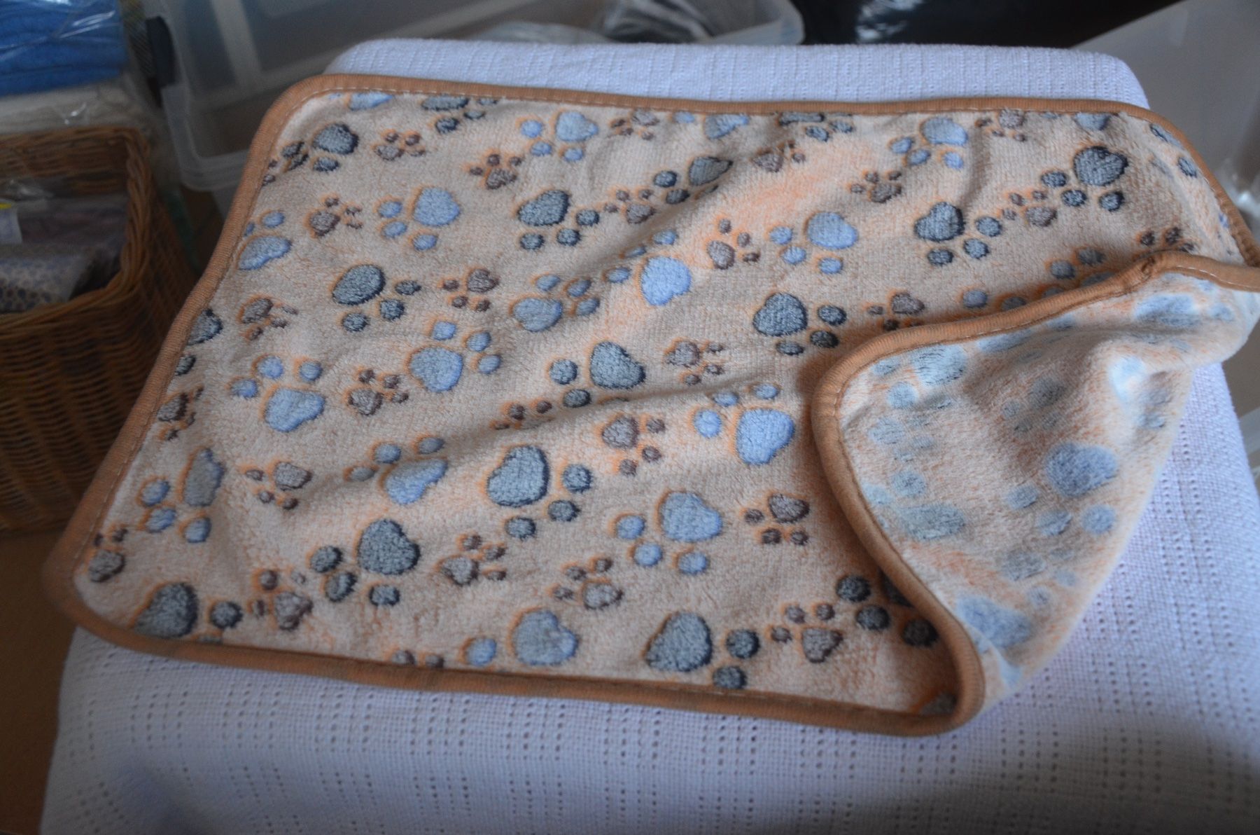 Cucce & Letti: DECKE KATZE NEU - CM 58X38 – Nuovo e nell'imballaggio originale da Chiasso venduto da Dolly015 1