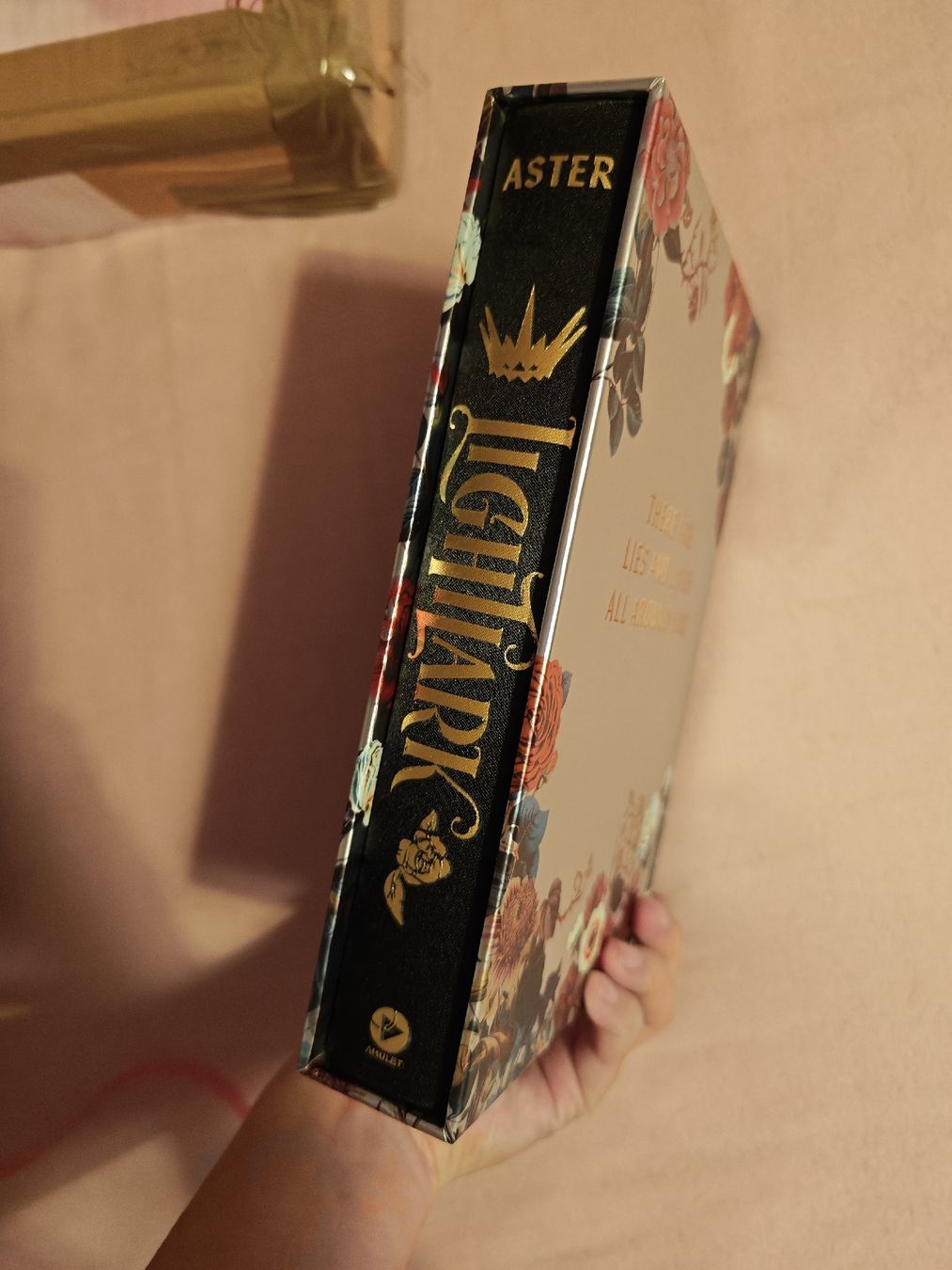 Libri: Lightlark Collector's Edition by Alex Aster – Nuovo (secondo la descrizione) da Grandvaux venduto da Freezemoon 1