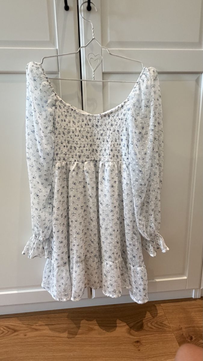 Kleider: Kleid mit Blumenmuster Gr. L - wie neu – Neu (gemäss Beschreibung) aus Weiningen ZH von Jeolina 1