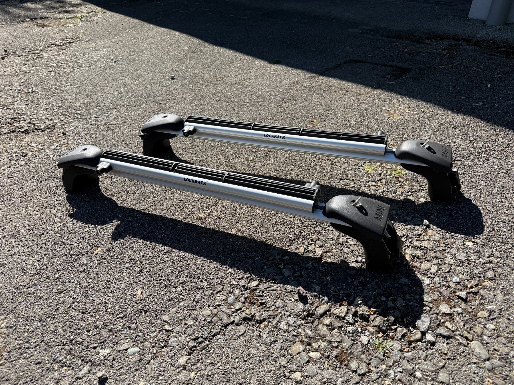Thule Dachträger: Original Mini Airwing Dachträger – Gebraucht aus Zürich von thoscha 1