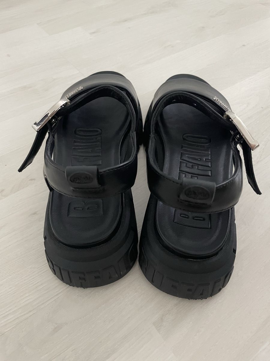 Buffalo Damenschuhe: Sandales Buffalo – Neu (gemäss Beschreibung) aus Hauterive NE von Liianna___ 3