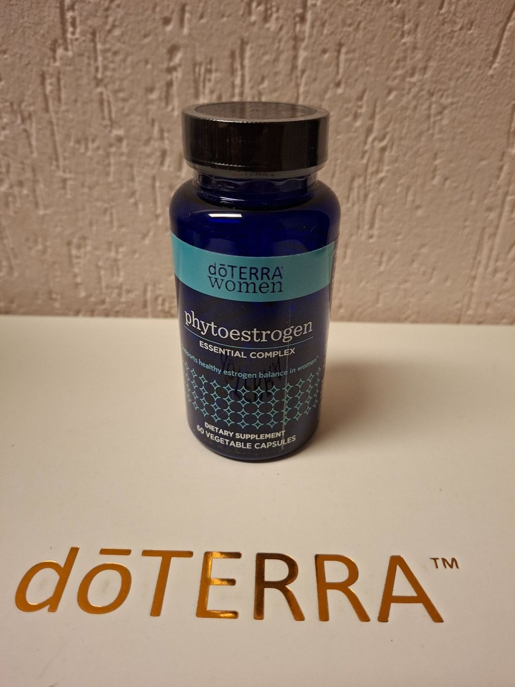 Doterra Cibi & Specialità: Doterra Phytoöstrogen-Aromakomplex – Nuovo e nell'imballaggio originale da Lauwil venduto da ime_nmx8