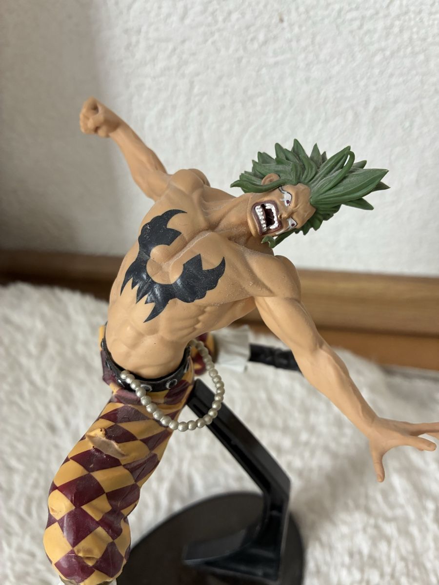 Statuette: Figurine Bartolemo One Piece – Usato da Le Mont-sur-Lausanne venduto da Blueberries 3