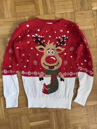 Pull de Noël, taille 9-10 ans.