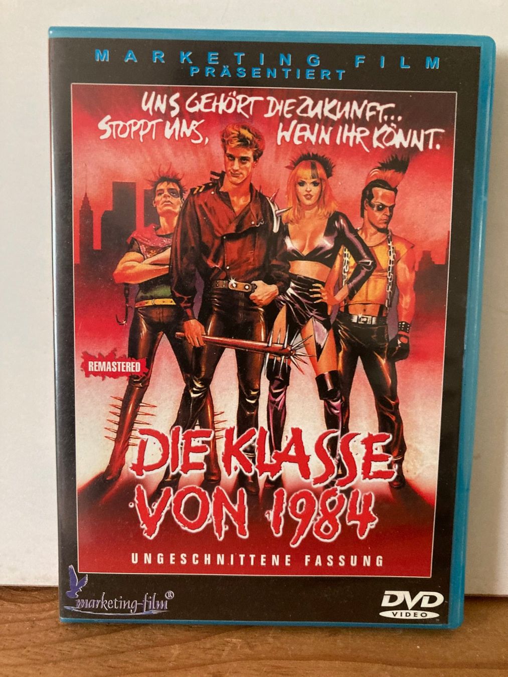 Tous les DVDs: Die Klasse von 1994 - DVD - Uncut – D'occasion à Wädenswil par noodelbraincrew