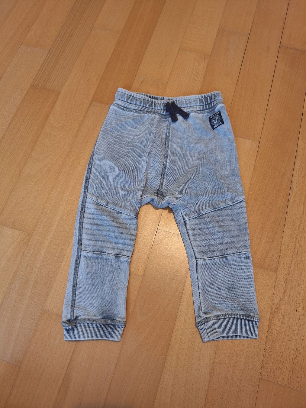 H&M Hosen: Trainerhose von H&M in Gr. 86 – Gebraucht aus Oberrieden von smarties949