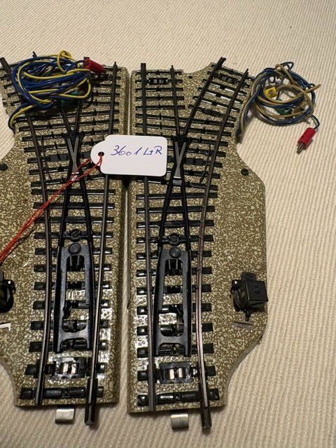 Märklin Modellini di ferrovie: Märklin Weichen paar 3601 – Usato da Frenkendorf venduto da HampeFrenk