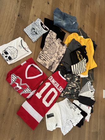 Sehr grosses Kleiderpaket für Herren L-XL - Top Zustand