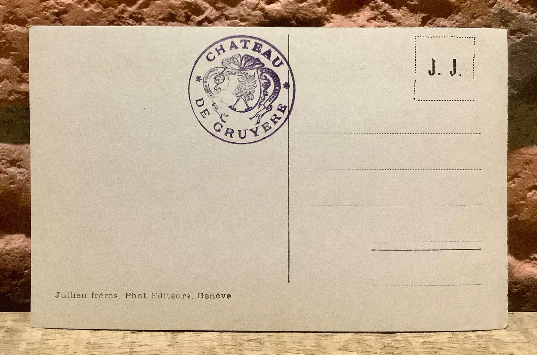 Cartoline postali: GRUYÈRES - La Cour du Château – Usato da Root venduto da ENGLAND-TREASURES 2
