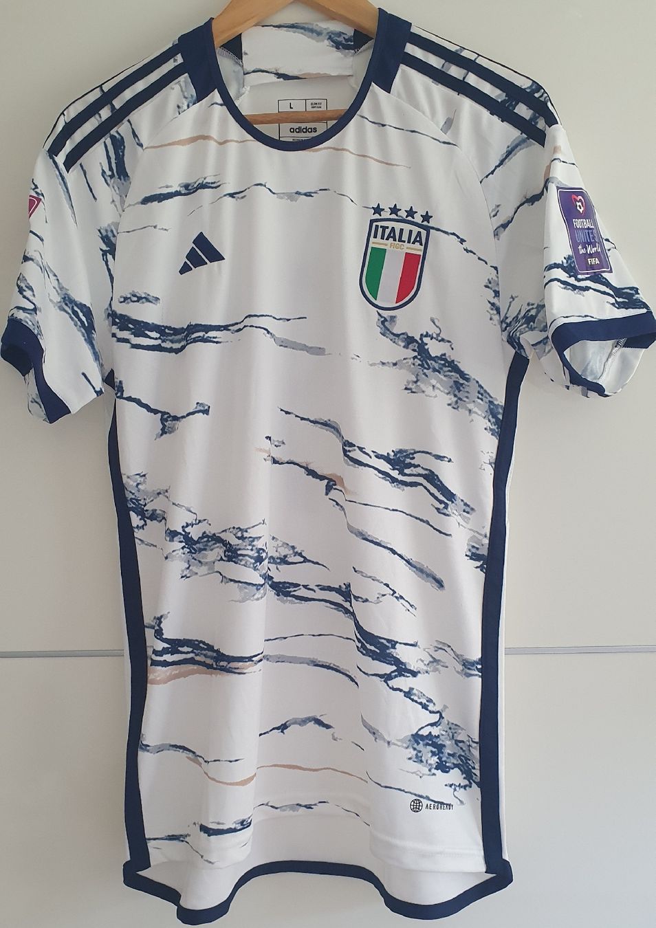 Adidas Canottiere & Pantaloni: ITALIYA trikot G L – Usato da Maienfeld venduto da tobeyl2020