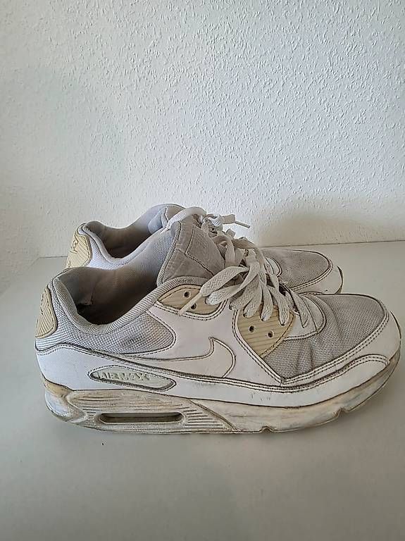 Chaussures hommes: Air max 90 blanche Taille 44  – D'occasion à Pully par fer_8lm6 2