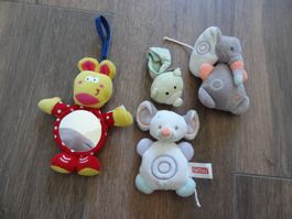 Divers animaux en peluche pour bébé
