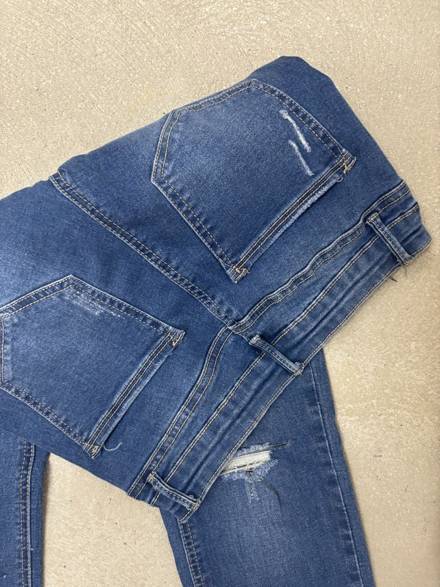 Jeans: High waist jeans – Nuovo (secondo la descrizione) da Itingen venduto da jessi811 1