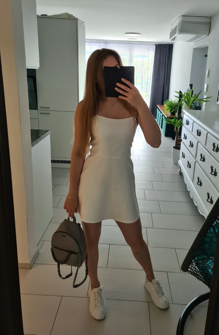 Zara Kleider: Zara Somerkleid / Kleid – Gebraucht aus Bülach von Recherchieren 2