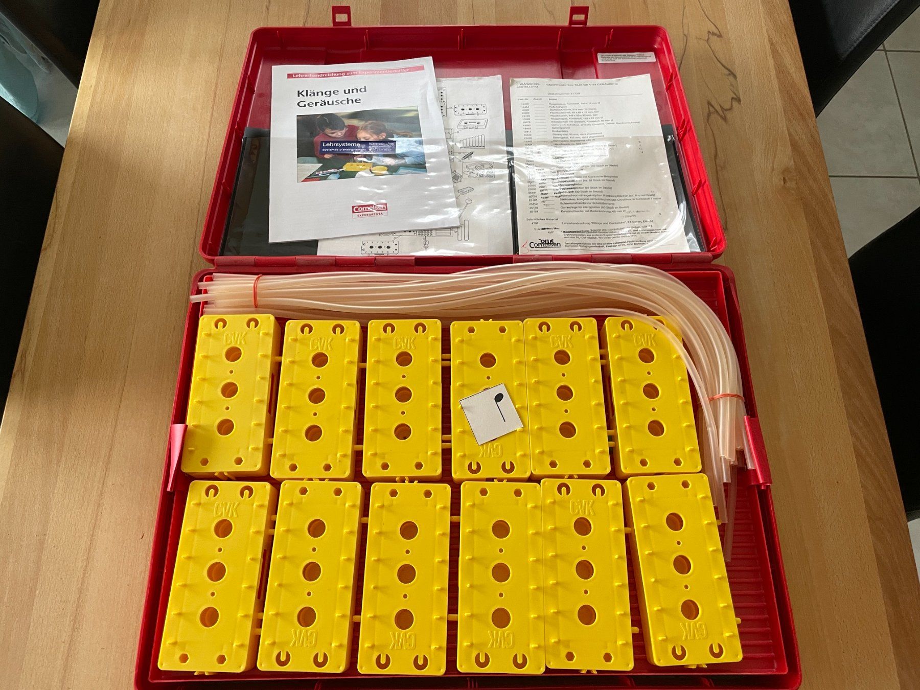 Valigie: Experimentierbox Klänge und Geräusche – Usato da Madiswil venduto da Stratosteve 3