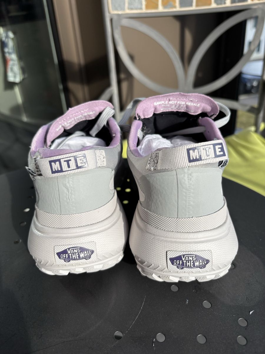 Vans Scarpe da uomo: Neue Vans MTE Crosspath – Nuovo (secondo la descrizione) da La Tour-de-Trême venduto da ValGruyere 1