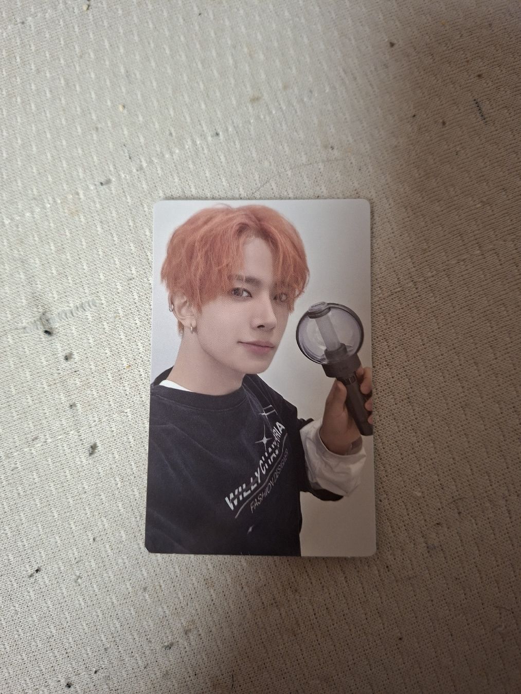 Cartes à collectionner: heeseung lightstick pc  – D'occasion à Alikon par e_w_lt5y