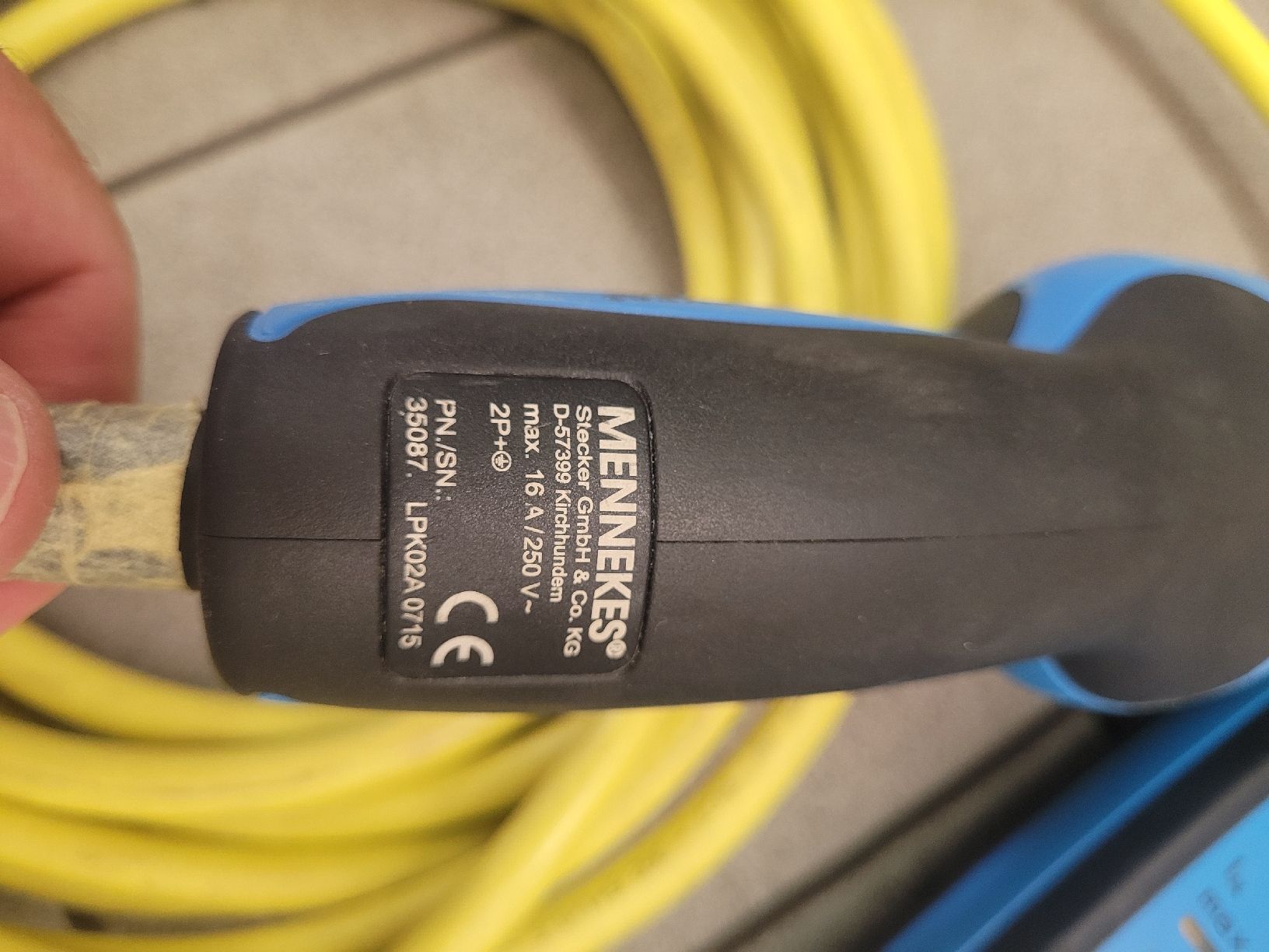 Mennekes Caricabatterie: MENNEKES Ladekabel Typ 2,  gebraucht – Usato da Steffisburg venduto da Volvo_Cars_Thun 6