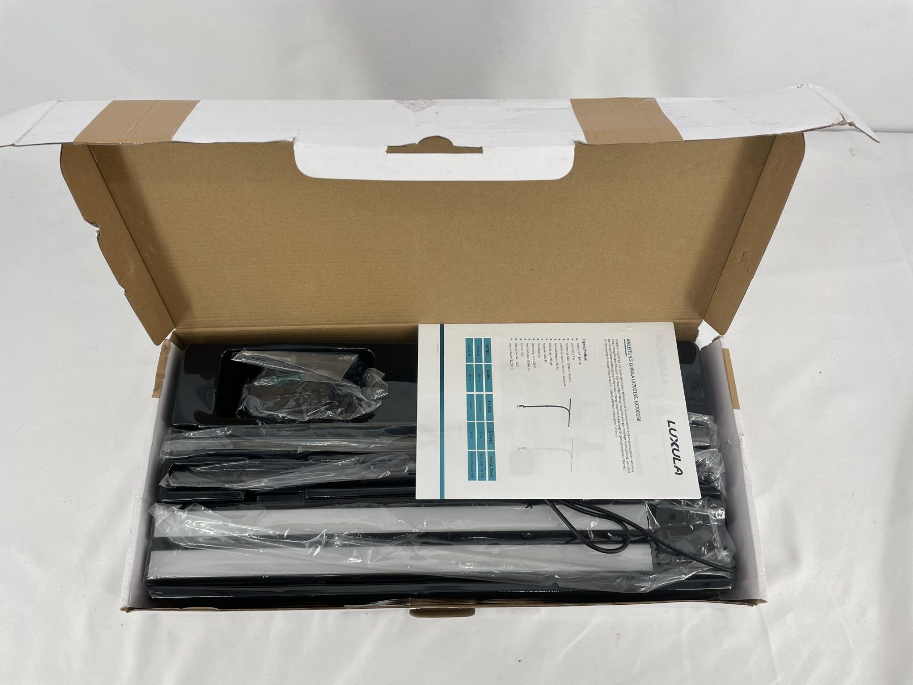 Lampen: LUXULA "Lampe LED de table" – Neu und originalverpackt aus Lausanne von PlusValue_Lausanne 2