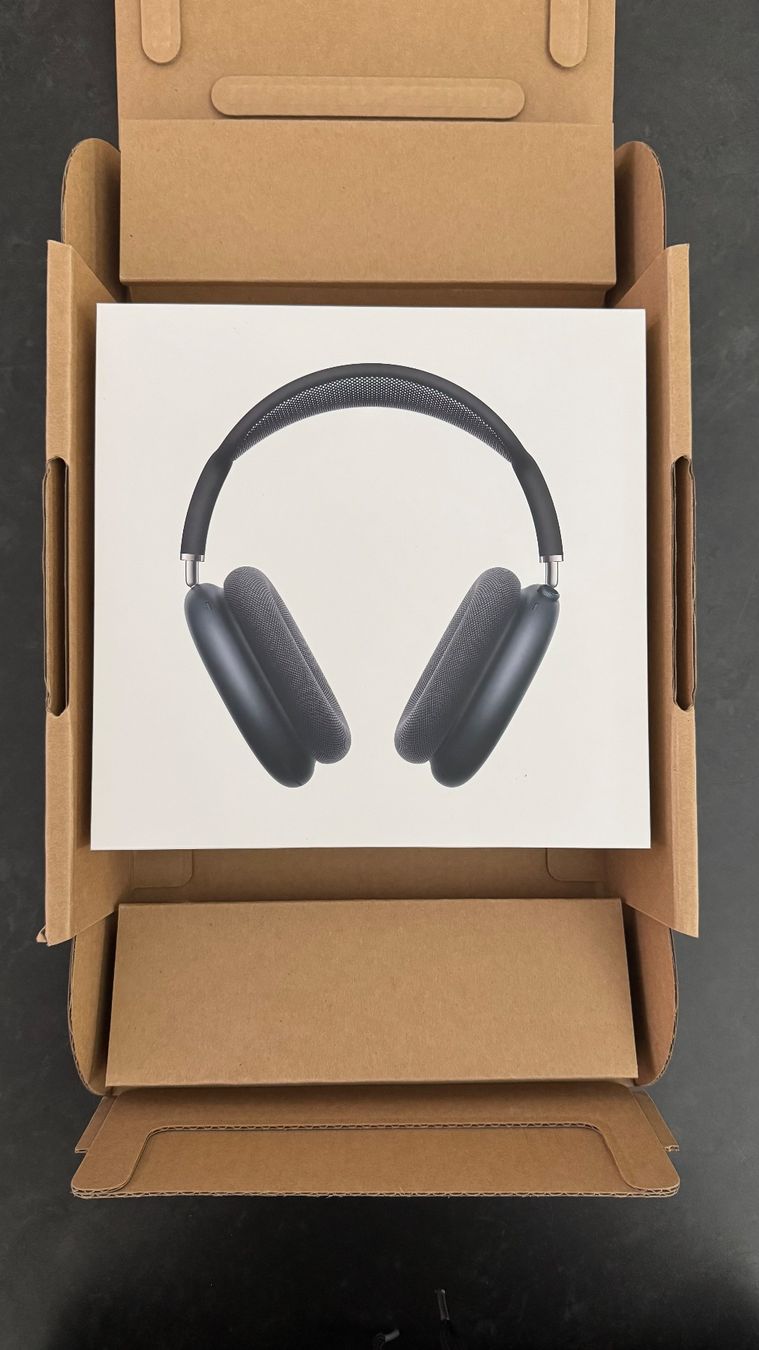 Apple Cuffie: NEU & OVP - Apple AirPods Max 2 Midnight inkl. Smart Case – Nuovo e nell'imballaggio originale da Neuhausen venduto da francesco1993 1