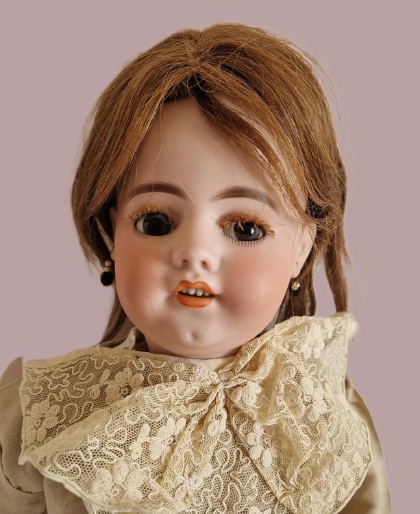 SIMON & HALBIG. Poupée tête porcelaine, yeux sulfure mar... - 86009042