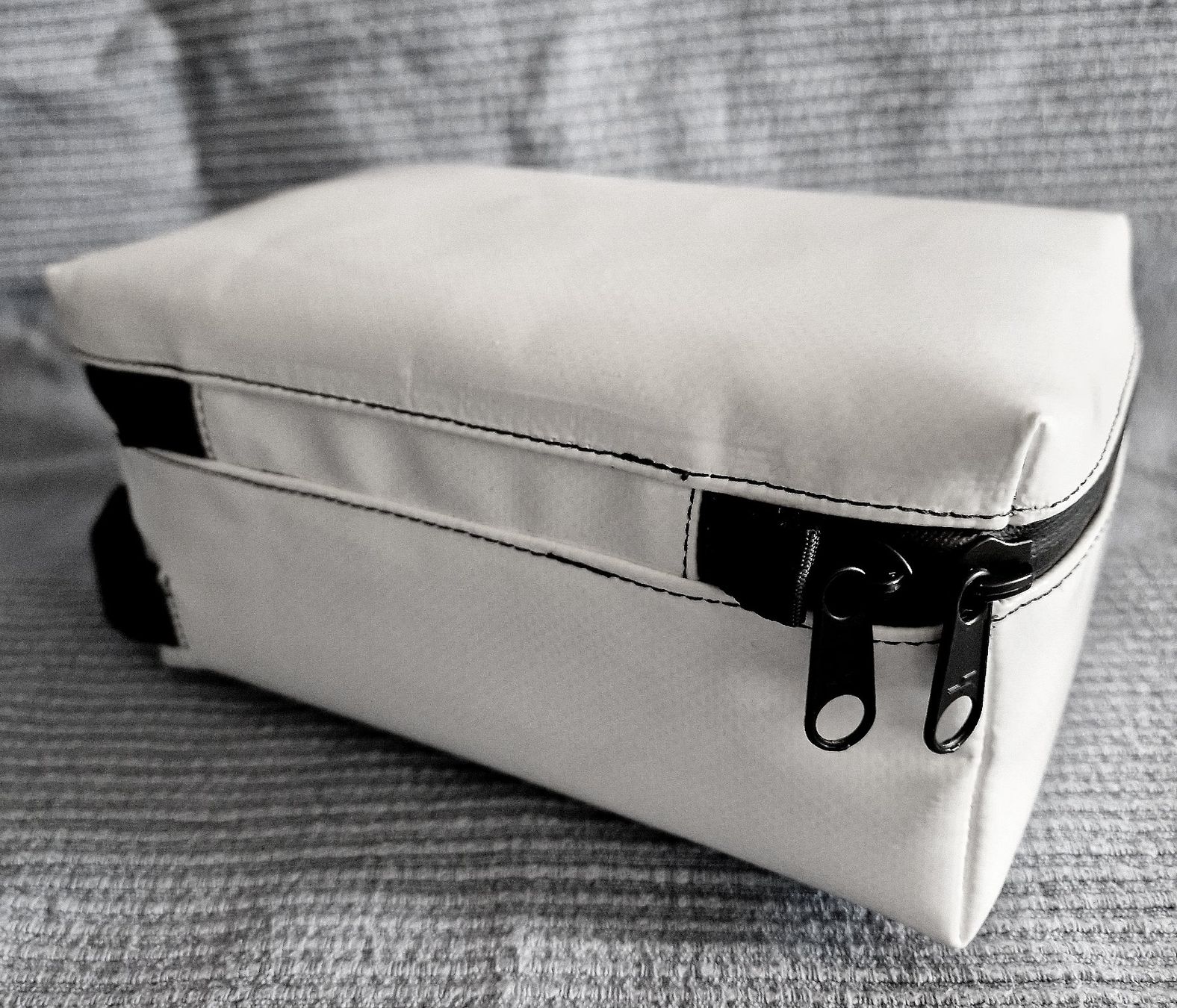 Freitag Custodie per cosmetici: Freitag Necessaire F36 Wayne – Nuovo (secondo la descrizione) da Biel/Bienne venduto da ypslilon 2