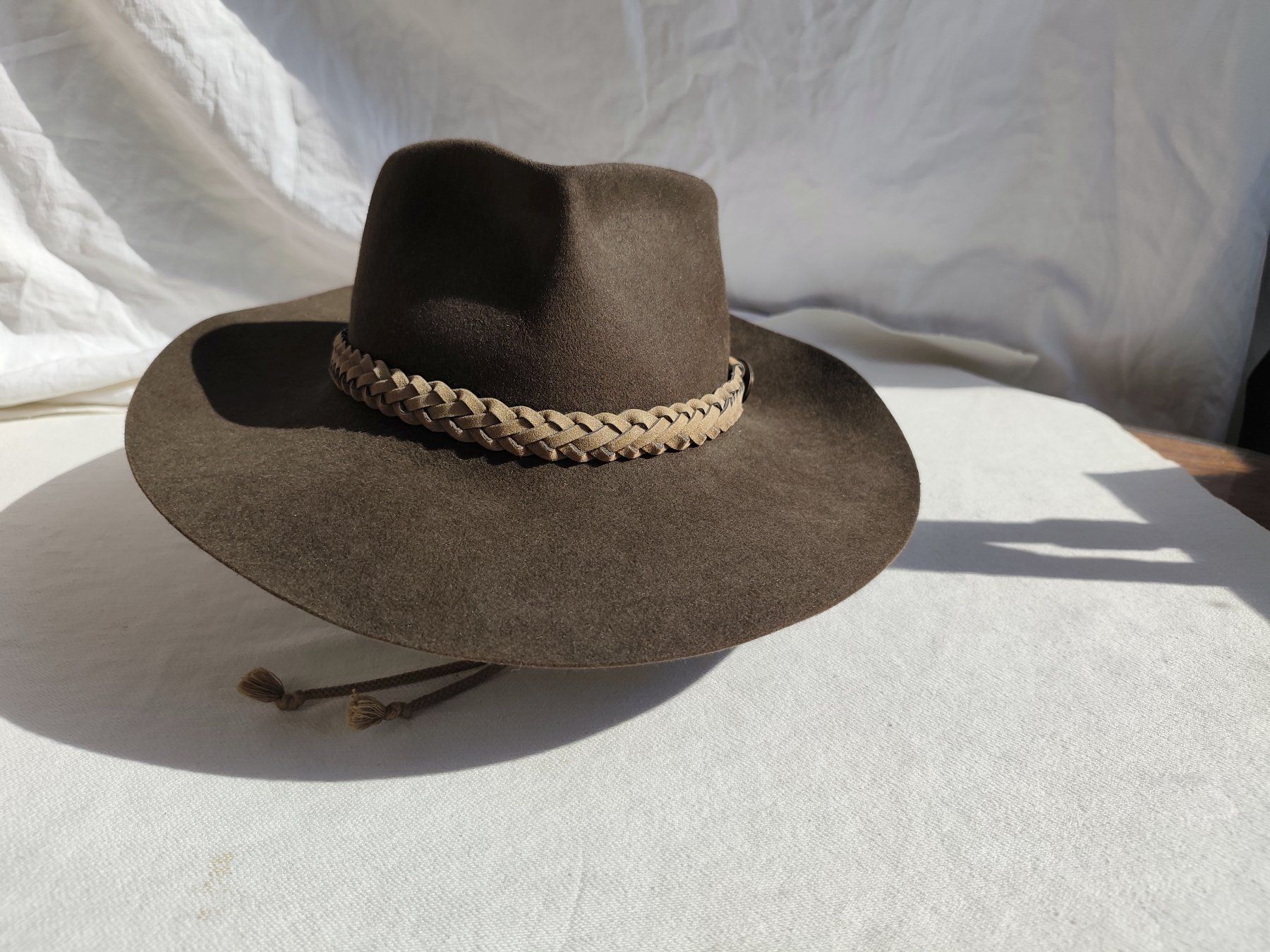 Copricapi, berretti & cappellini: Australian Fur Felt Hut – Usato da Oberwil BL venduto da suaku