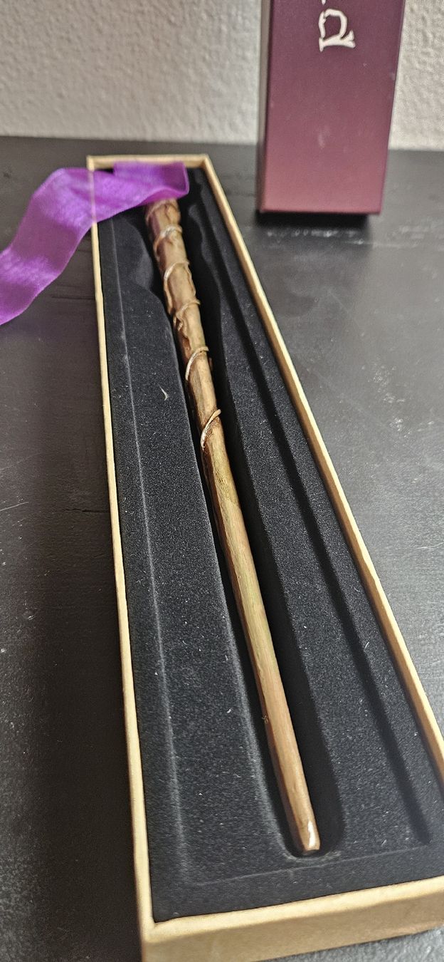 Giocattoli: Harry Potter Zauberstab - Hermine – Usato da Belp venduto da Ginus85 1