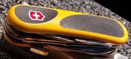 Victorinox - Evolution Grip S17 (mit Feststellklinge)