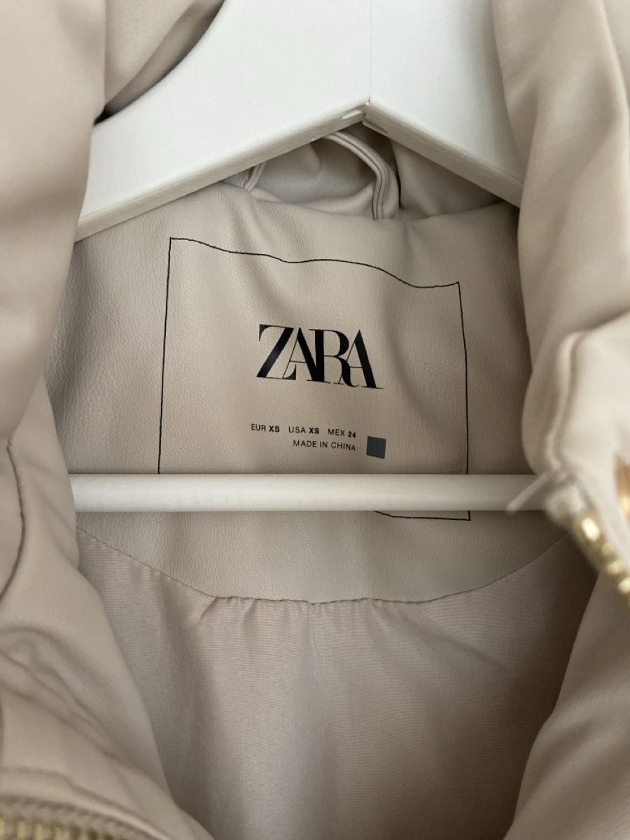 Zara Gilet & Giacche senza maniche: Gilet Zara Damen – Usato da Arni BE venduto da Labello75 1