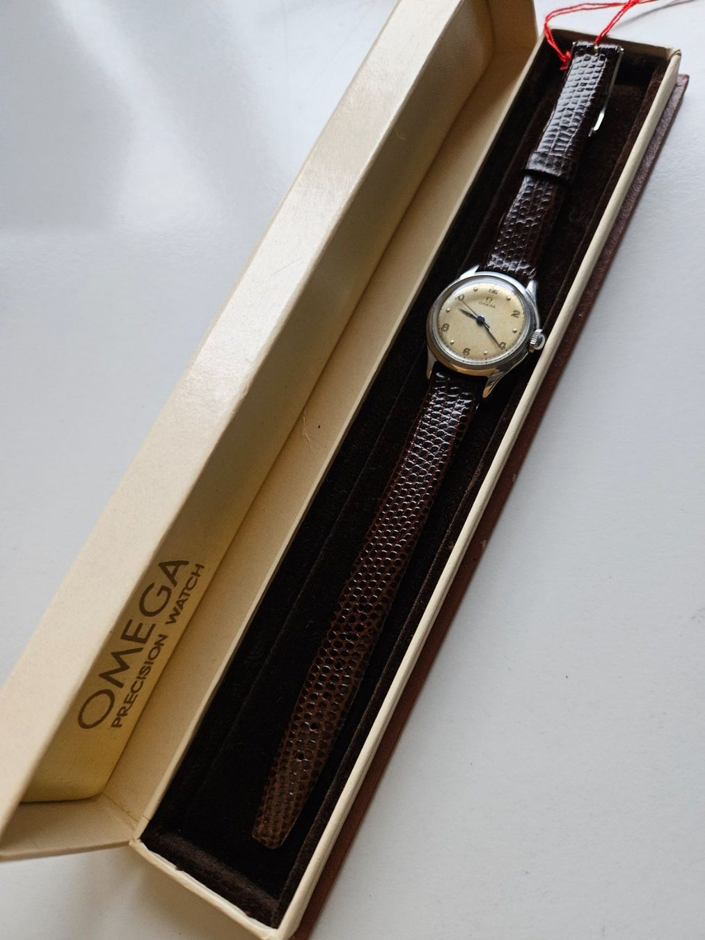 Omega Uhren: Omega Damenuhr wunderschoen aus 1948 mit Box – Gebraucht aus Berikon von mmm21 6