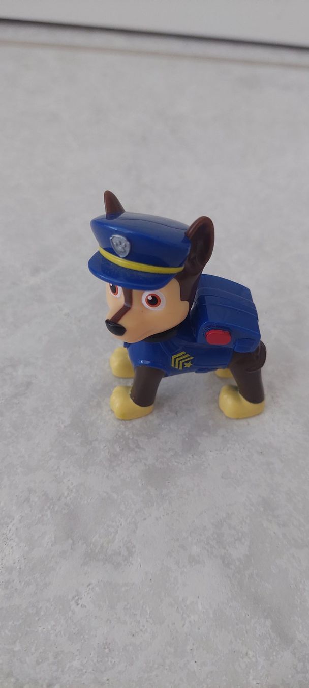 Spielzeuge: Paw Patrol Chase Polizeiauto mit Figur – Neu (gemäss Beschreibung) aus Wil SG von ram_c5j2 3