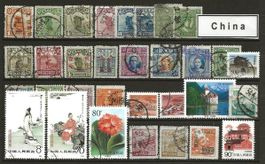 China Kleines Lot gestempelter Briefmarken