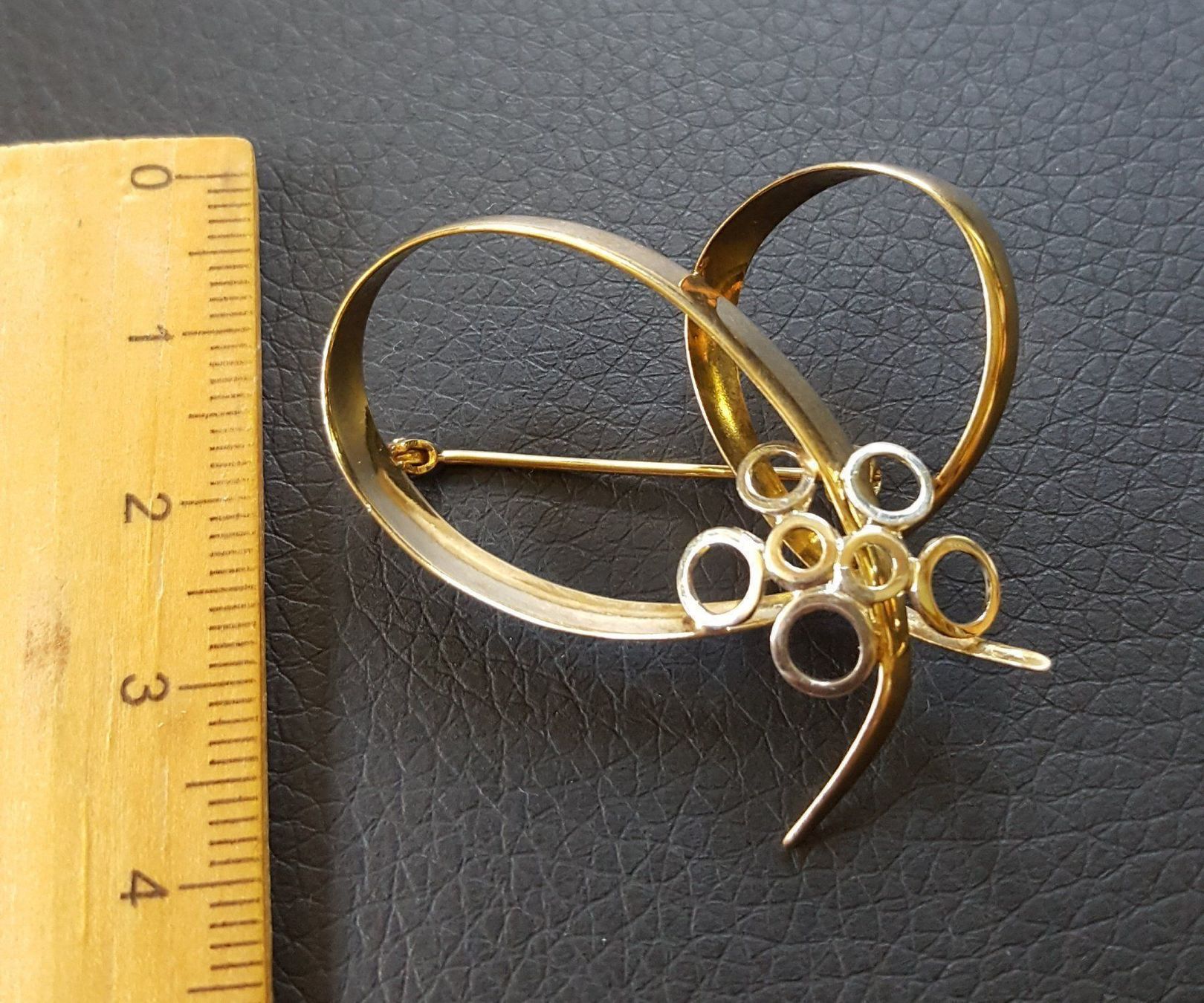 Spille & Fermagli: Gold Broche – Usato da Wald ZH venduto da Dasilver 1