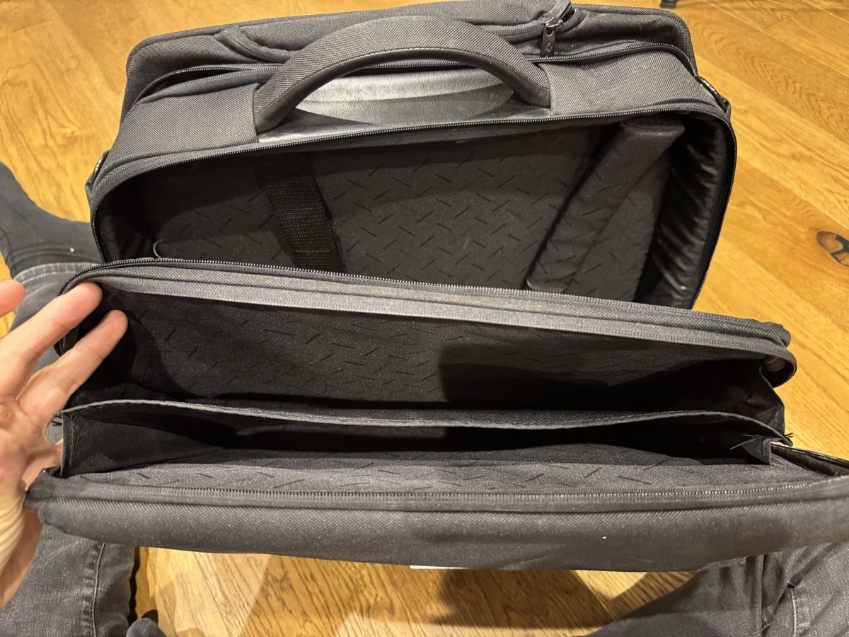 Autres aviation: Samsonite Business Reisekoffer – D'occasion à Tann par Wertpapier99 2