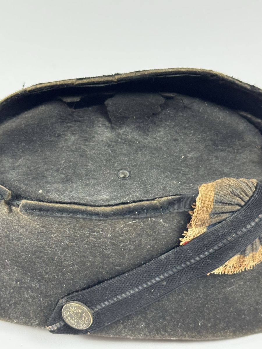 Hüte, Mützen & Caps: Cappello militare bicorne, Francia – Gebraucht aus Genève von Atelier.Curio 1