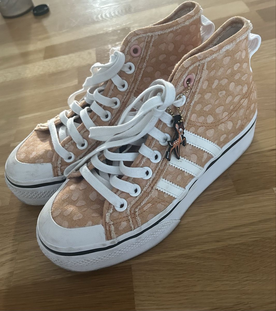 Adidas Scarpe da donna: Adidas Nizza x Disney Bambi – Nuovo (secondo la descrizione) da Feuerthalen venduto da cel_ine13