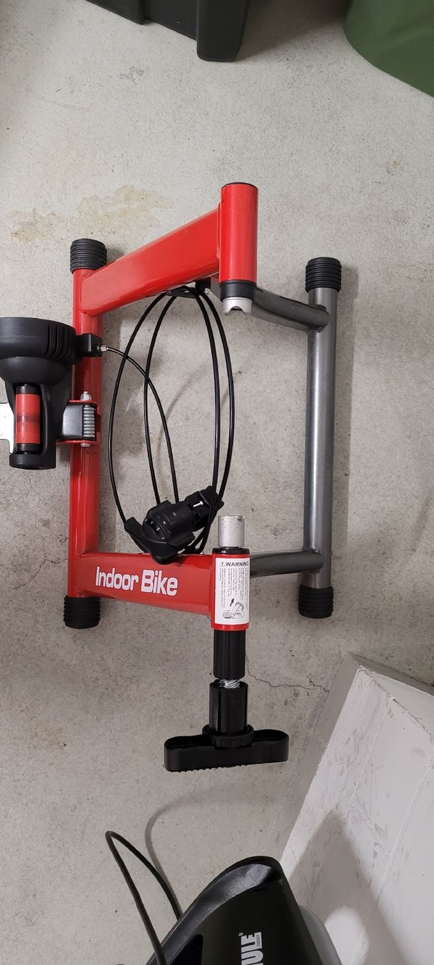 Hometrainer: Velo Rollentrainer für Indoor Training – Usato da Ellikon an der Thur venduto da Fabian-72 3