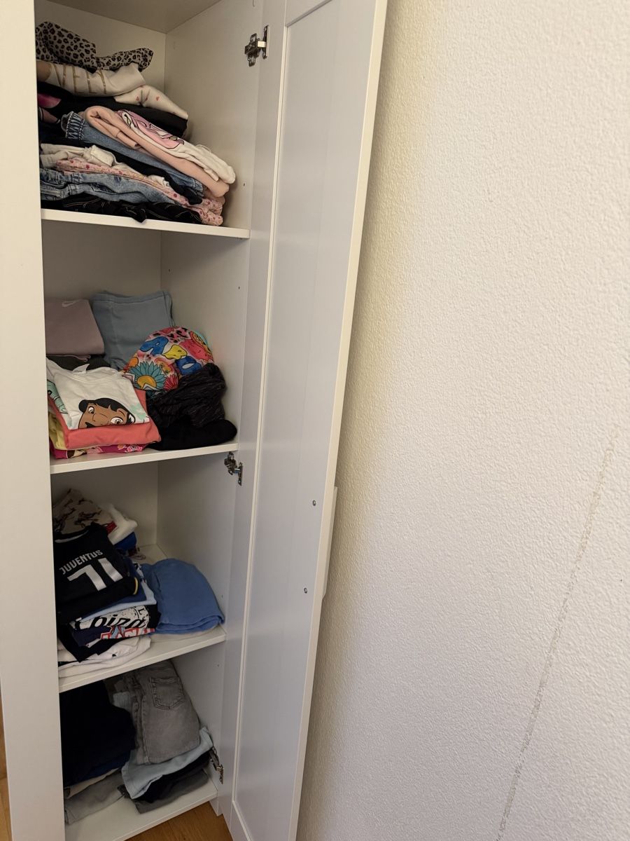 Ikea Armadi: Kinder Kleiderschrank weiss – Usato da Effretikon venduto da mige82 2