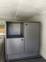 Graue Schränke mit Türe für jedes Büro 6 Stück