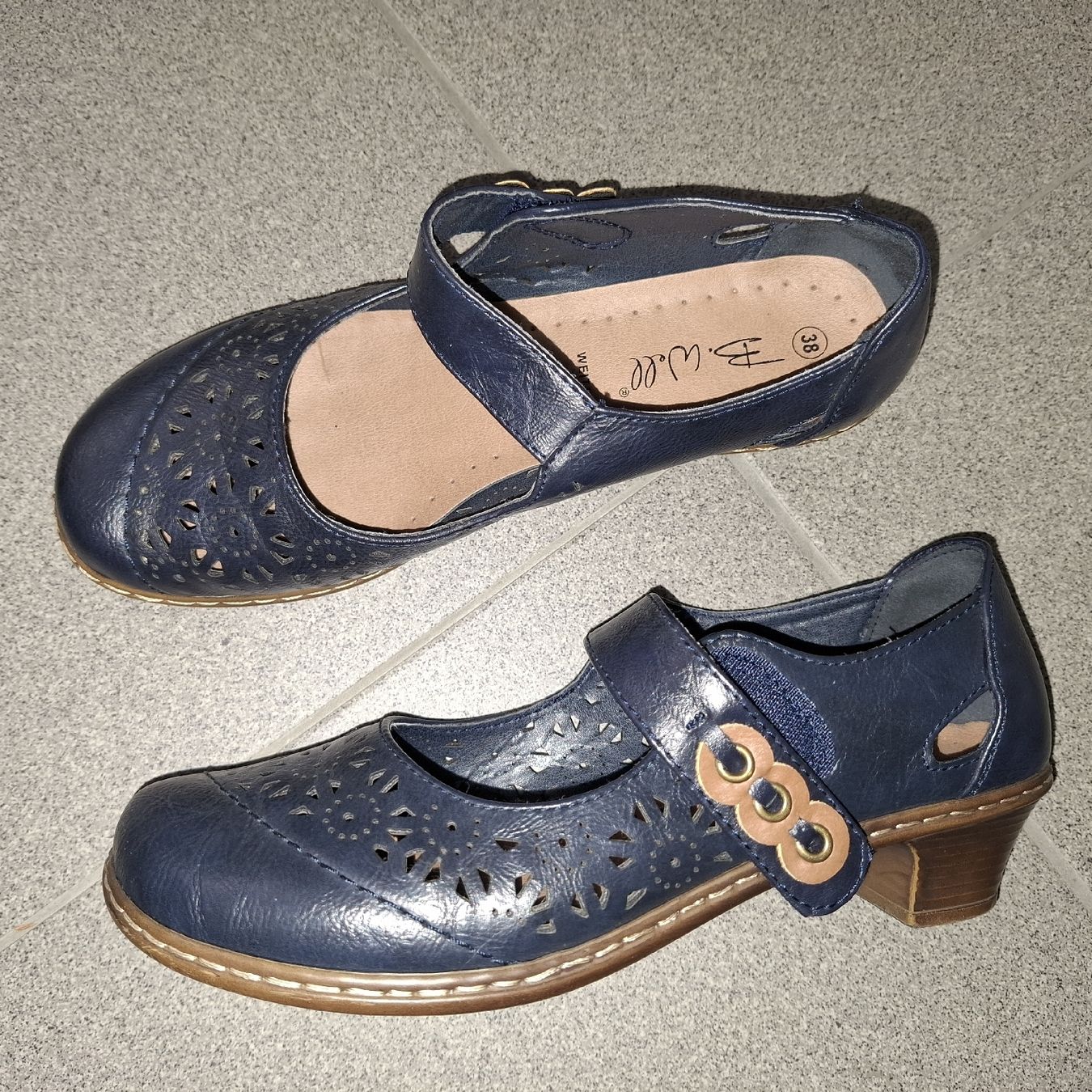 Damenschuhe: Bequeme Sommerschuhe Gr. 38, B-Ware – Neu (gemäss Beschreibung) aus Oftringen von januarloch