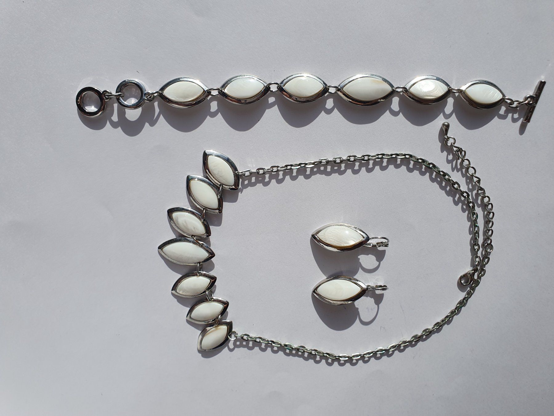 Altri gioielli: Schmuckset Kette; Ohrringe & Armband – Usato da St. Margarethen TG venduto da Schachmatt 1