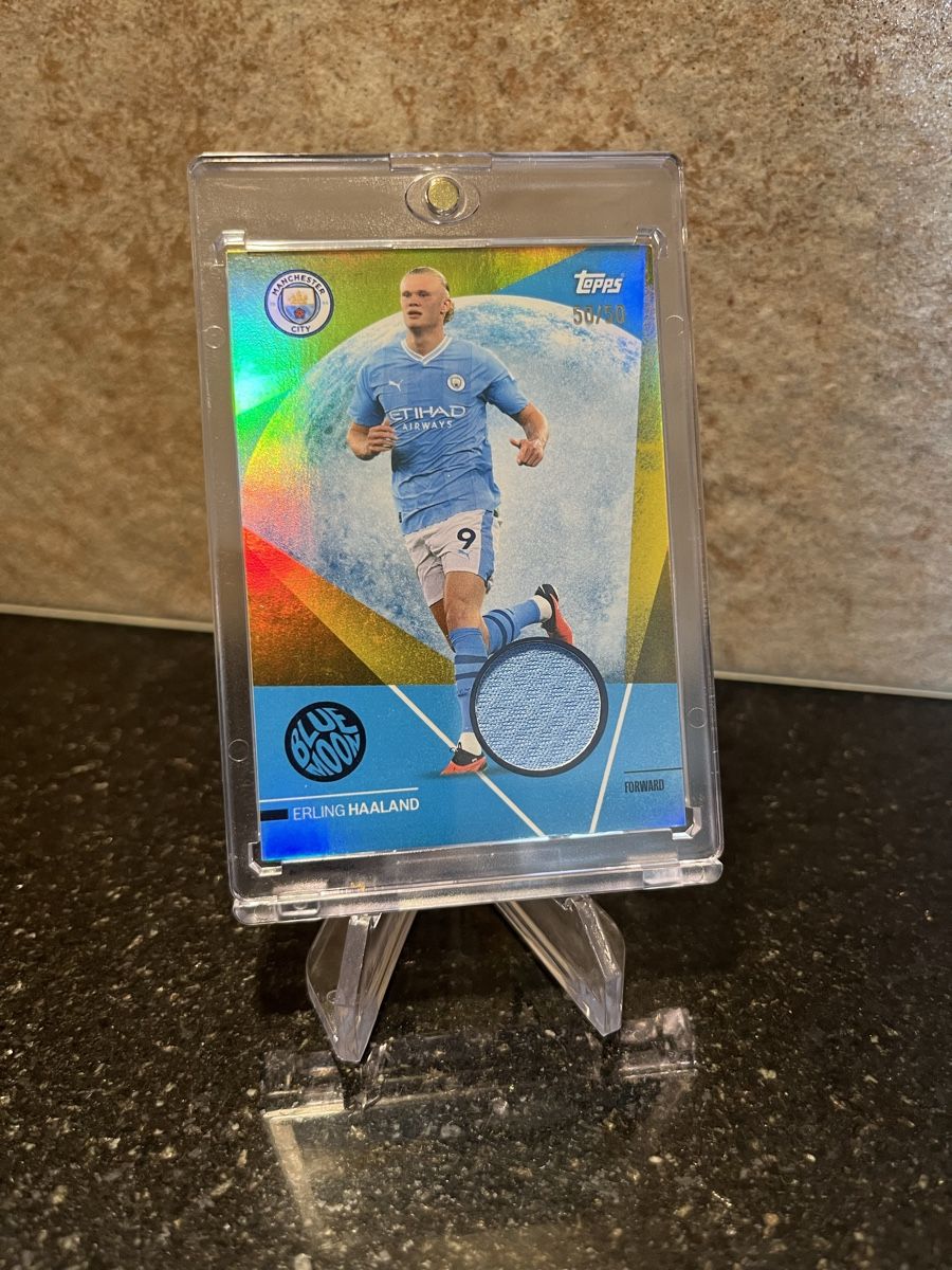 Topps Cartes à collectionner: Earling Haaland 50/50 GOLD Patch REFRACTOR RARE! – Neuf (Voir description) à Moudon par AndreSR89 1