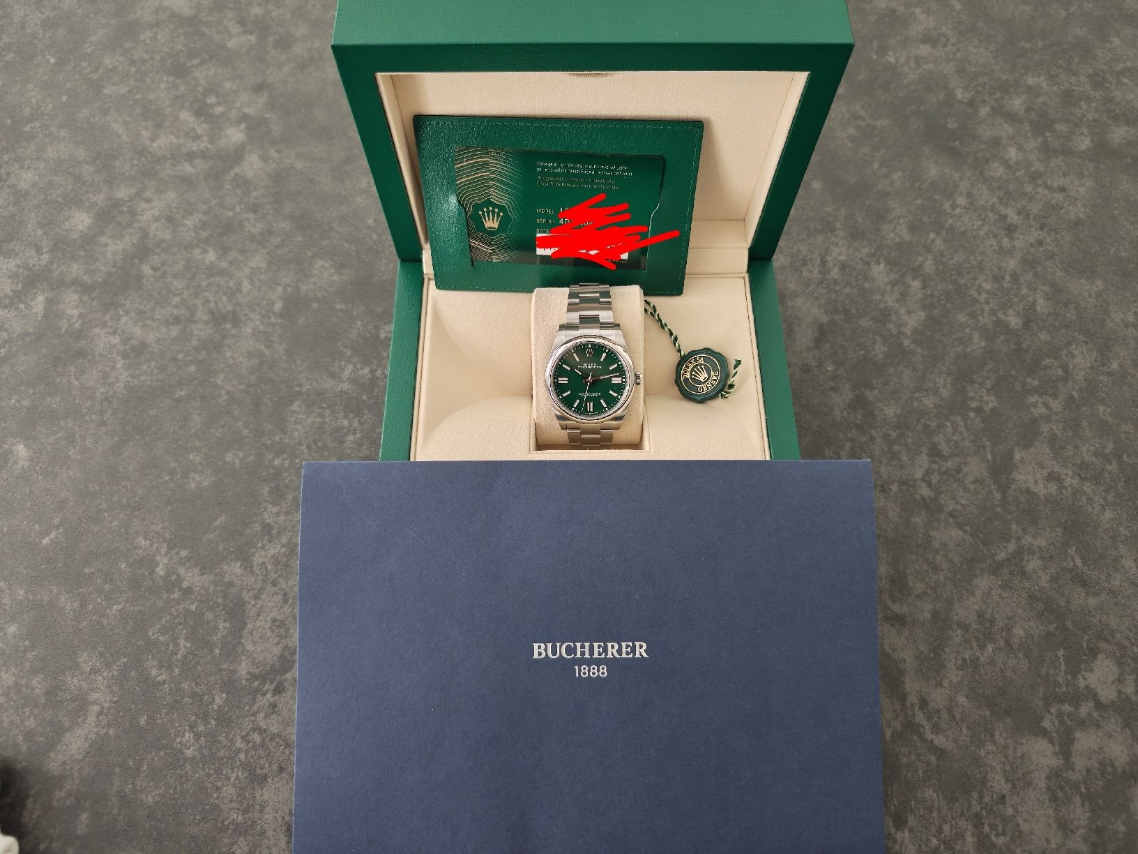 Rolex Orologi: Rolex Oyster Perpetual 41 - Ref 124300 - Bucherer CH – Nuovo (secondo la descrizione) da Oetwil am See venduto da Dani_Yele 5