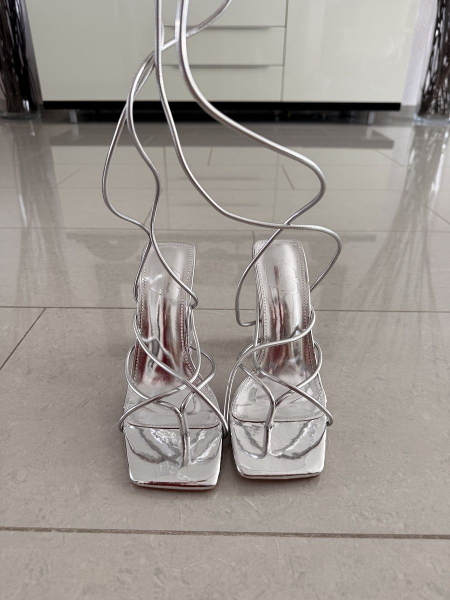 Chaussures femmes: Chrome Heels  – Neuf (Voir description) à Binz par Ladykatsumii 4