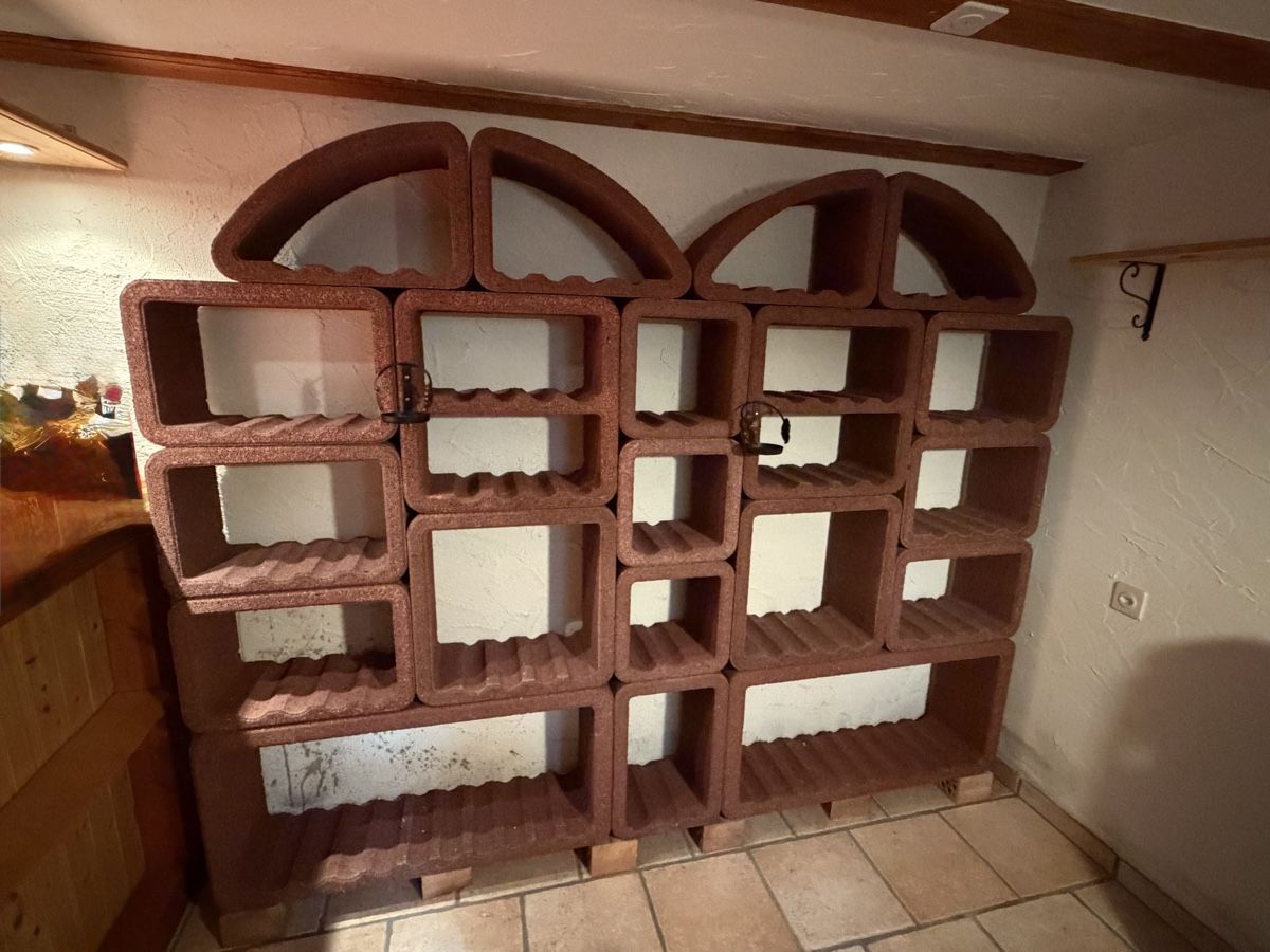 Scaffali: Weinregal – Usato da Studen BE venduto da FLURIBOY1 1